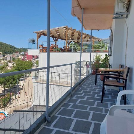 Veronika'S Apartment Himare Eksteriør bilde