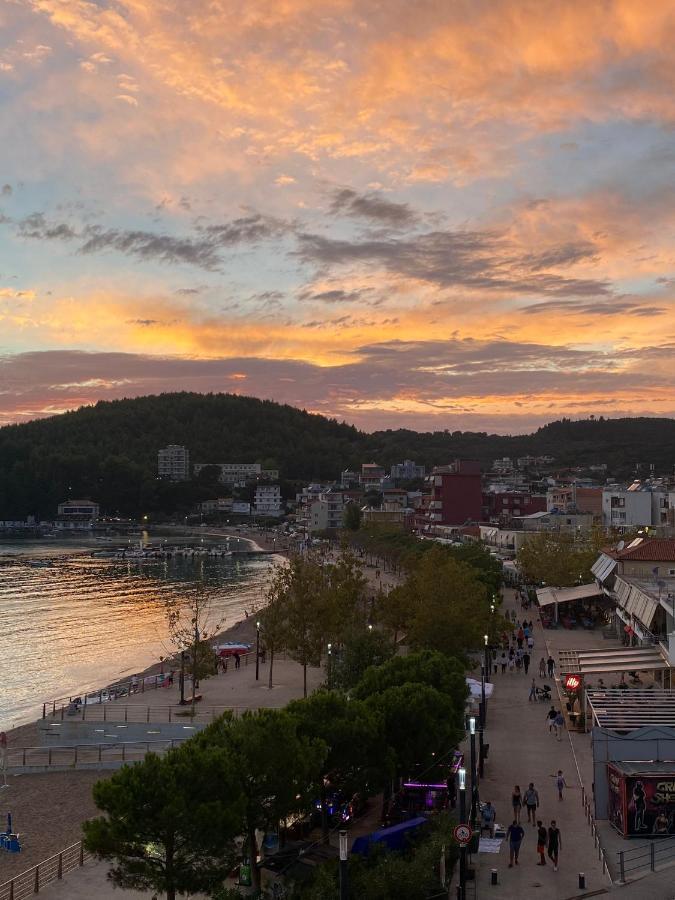 Veronika'S Apartment Himare Eksteriør bilde