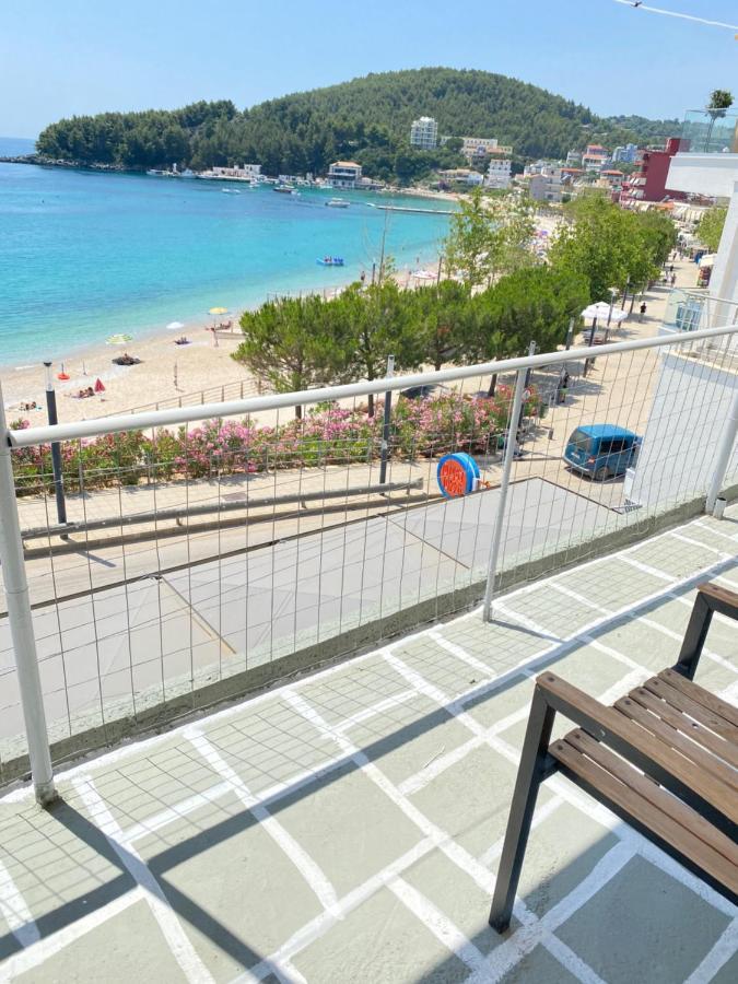 Veronika'S Apartment Himare Eksteriør bilde